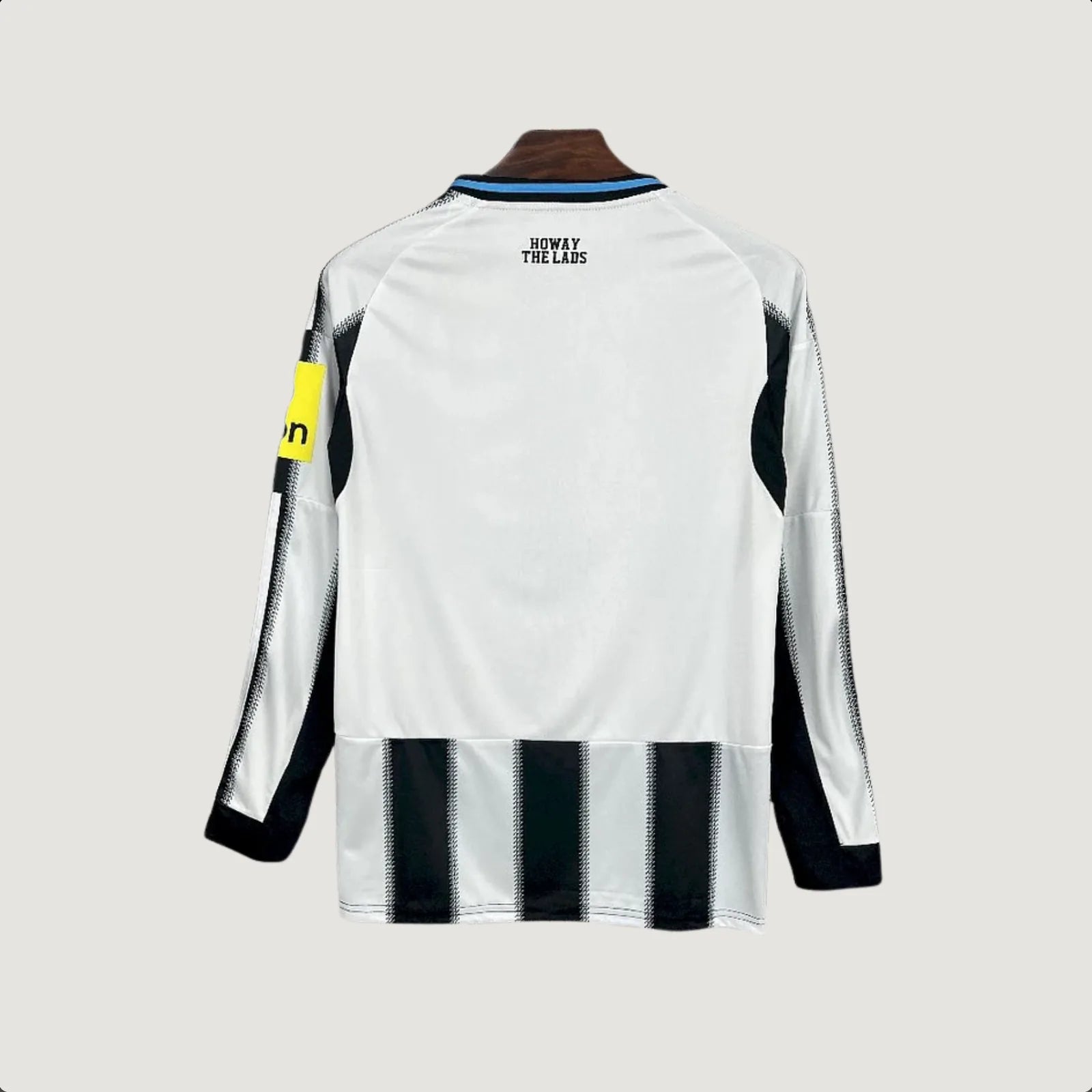Newcastle – Maillot Domicile 25/26 Manches Longues – Noir, Blanc