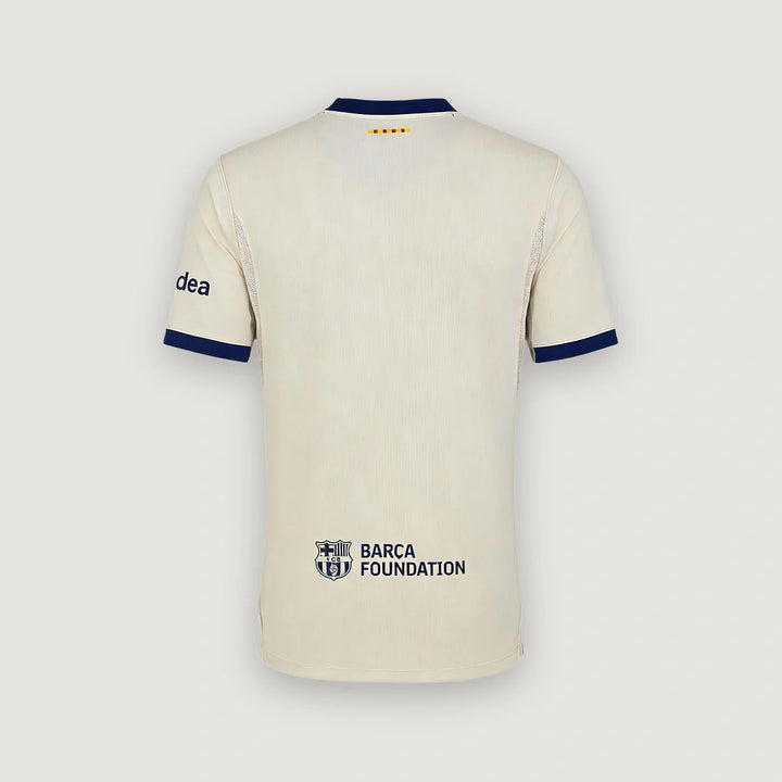 FC Barcelone – Maillot Fourth 2026/27 – Crème, Bordeaux & Bleu Marine