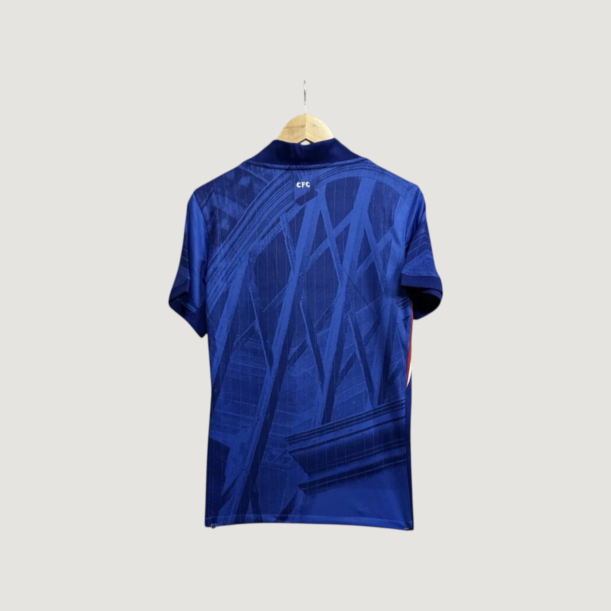 CHELSEA – Maillot Domicile 25/26 – Bleu & Blanc