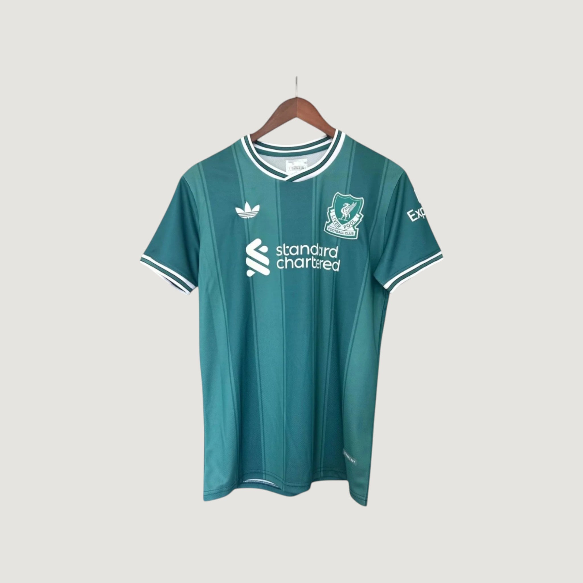 LIVERPOOL – Maillot Extérieur 25/26 – Vert