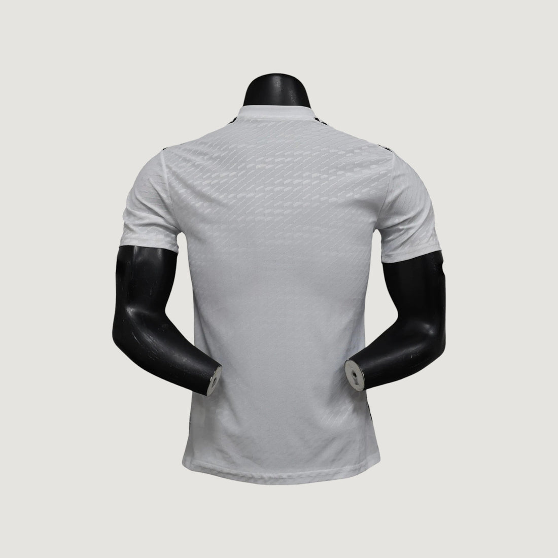 Japon – Maillot Concept 25/26 (PRO) – Blanc & Noir