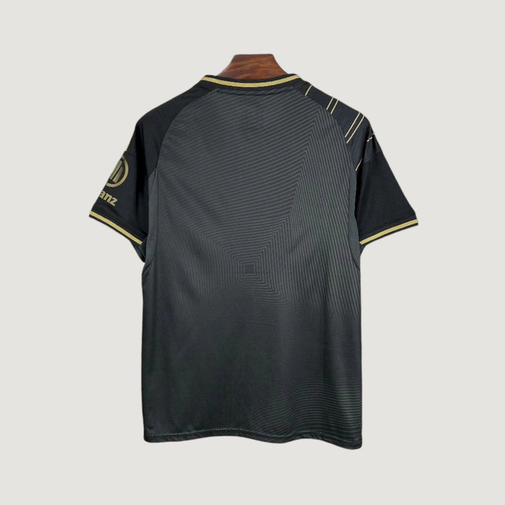 Bayern Munich – Maillot Concept 25/26 – Noir & Or